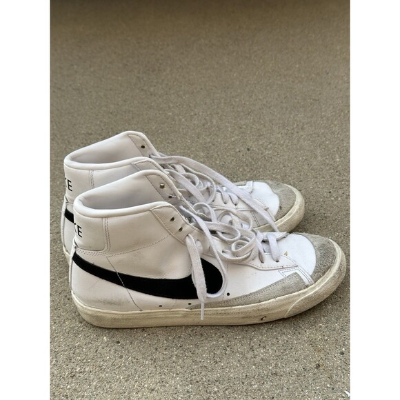 Nike Blazer Mid \'77 Vintage White Black Men Sneakers Size 10 main image 4